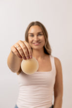 Load image into Gallery viewer, Ultra Thin Nippie Cover Light
